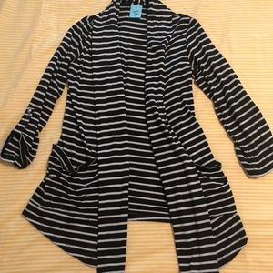 Black & white striped open cardigan with pockets